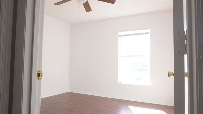 Image No.14-4 Bed Property for sale