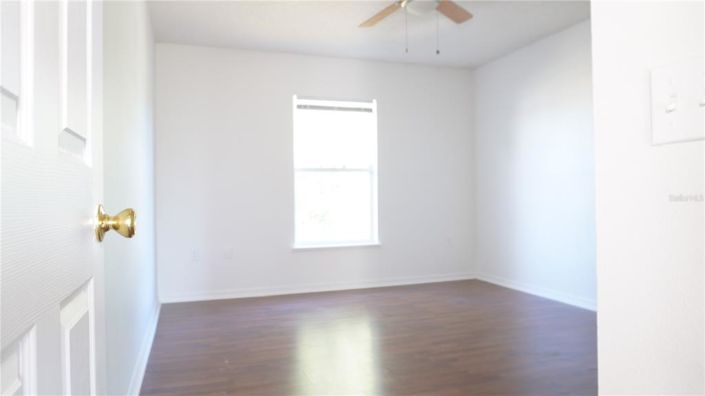 Image No.19-4 Bed Property for sale