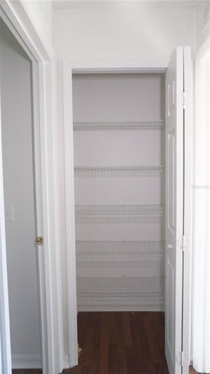 Image No.29-4 Bed Property for sale