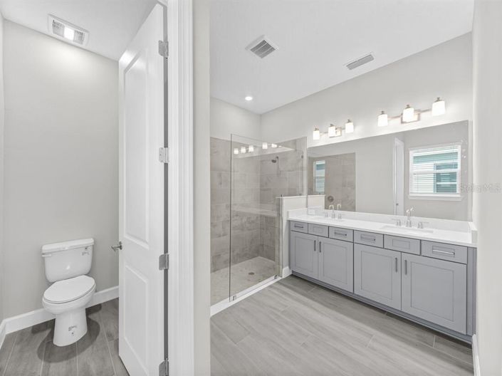 Image No.26-3 Bed Property for sale