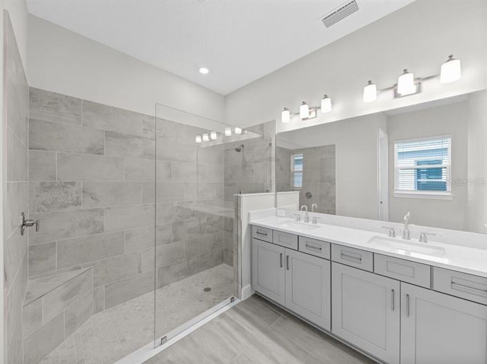 Image No.27-3 Bed Property for sale