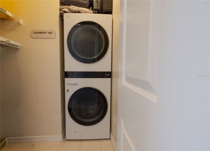 Image No.10-1 Bed Property for sale