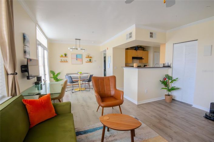 Image No.5-1 Bed Property for sale