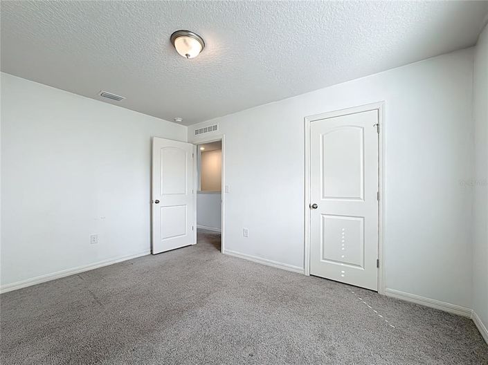 Image No.20-4 Bed House for sale