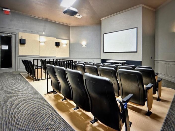 Image No.41-6 Bed House for sale