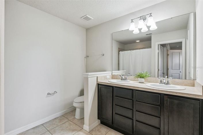 Image No.24-3 Bed Townhouse for sale