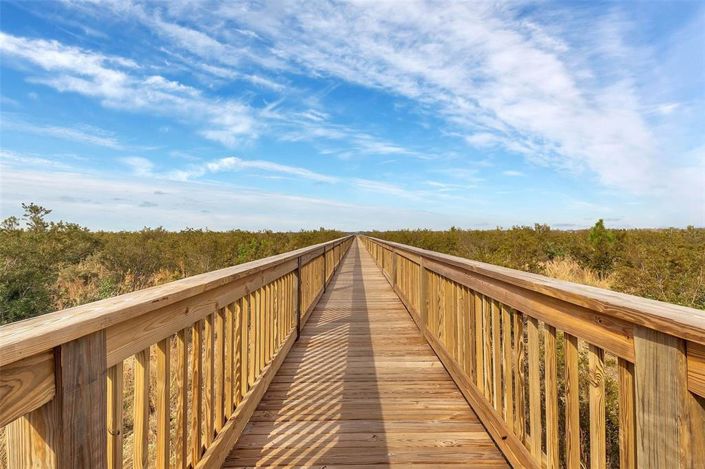 Image No.52-3 Bed Townhouse for sale