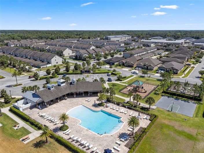 Image No.55-3 Bed Townhouse for sale