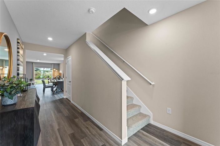 Image No.2-5 Bed Property for sale