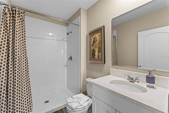 Image No.30-5 Bed Property for sale