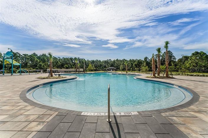 Image No.57-5 Bed Property for sale