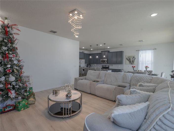 Image No.14-4 Bed Property for sale