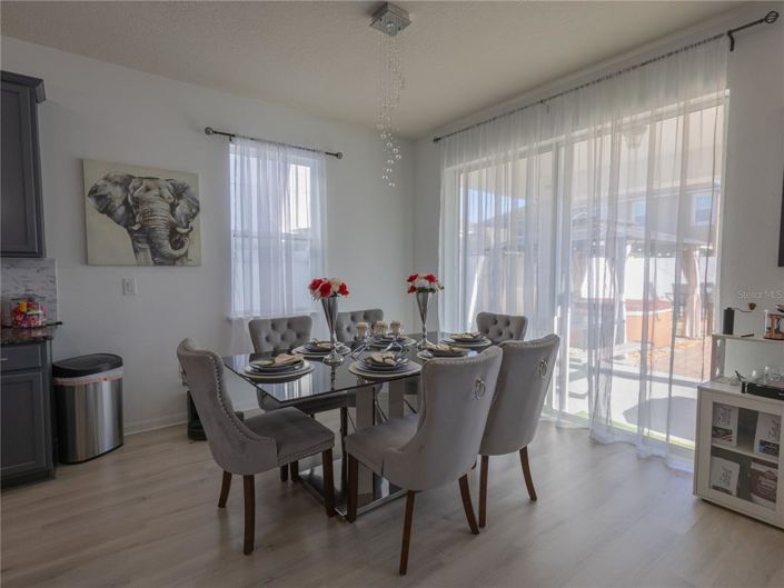 Image No.15-4 Bed Property for sale