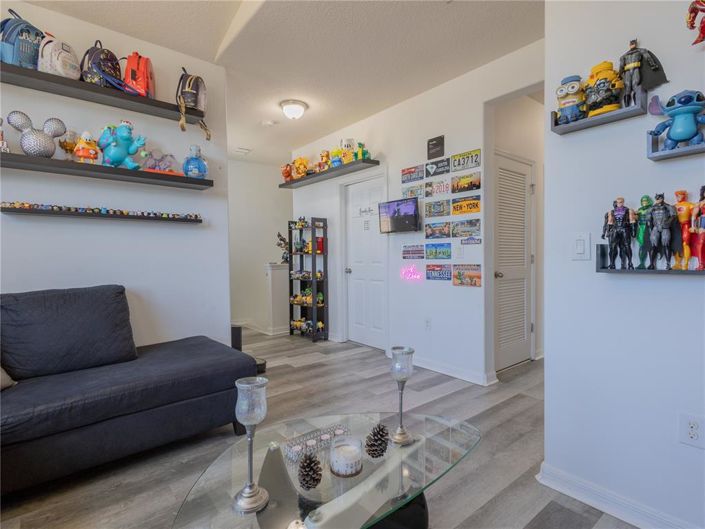 Image No.26-4 Bed Property for sale