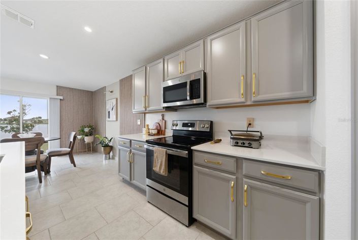 Image No.10-Propriété de 4 chambres à vendre à États-Unis