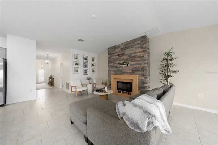 Image No.9-Propriété de 4 chambres à vendre à États-Unis