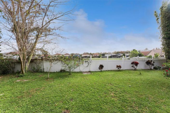 Image No.44-3 Bed House for sale