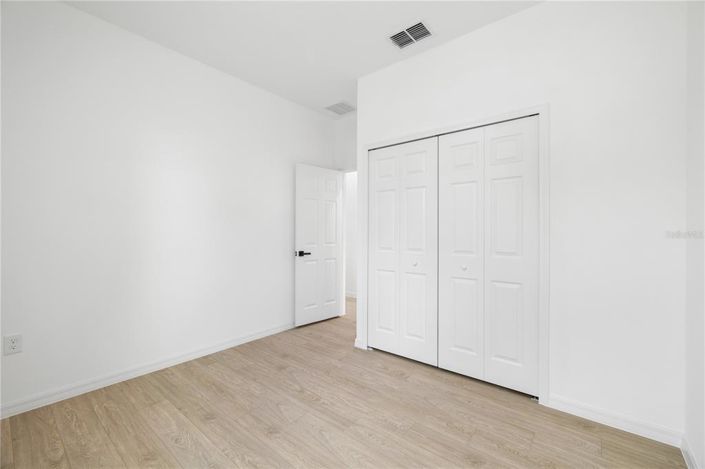 Image No.27-4 Bed Property for sale