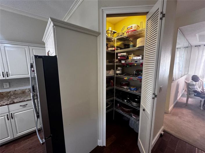 Image No.11-4 Bed Property for sale