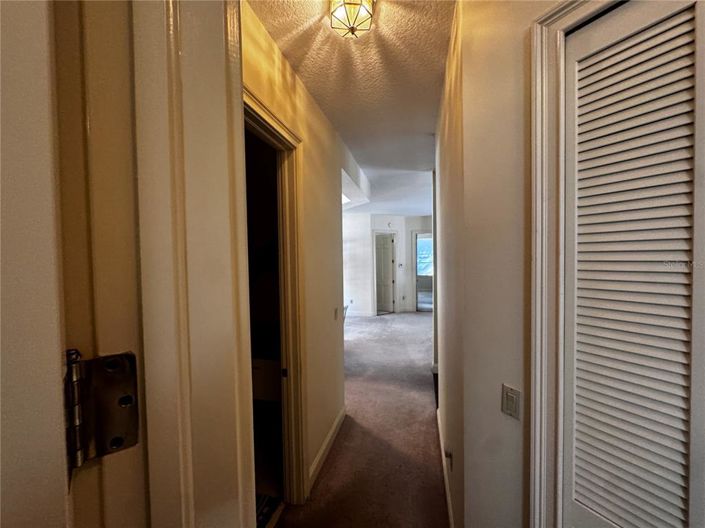 Image No.21-4 Bed Property for sale