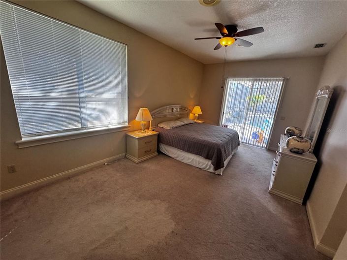 Image No.30-4 Bed Property for sale