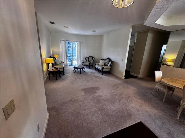 Image No.37-4 Bed Property for sale