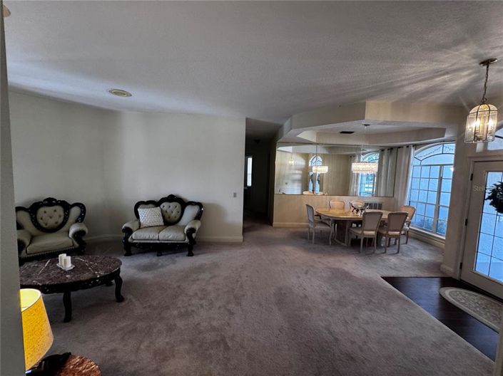 Image No.42-4 Bed Property for sale