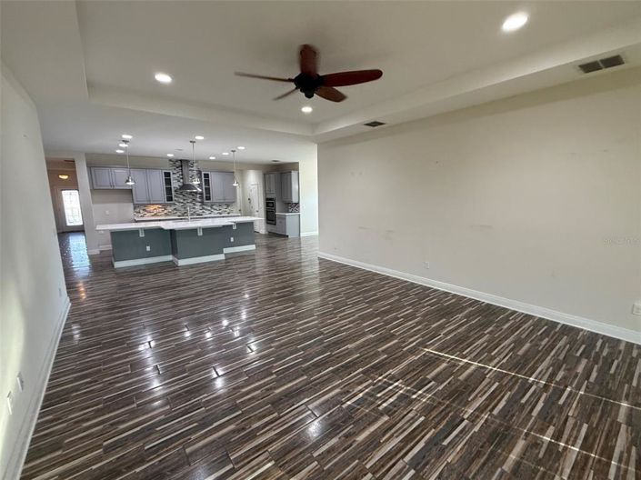 Image No.14-Propriété de 4 chambres à vendre à États-Unis