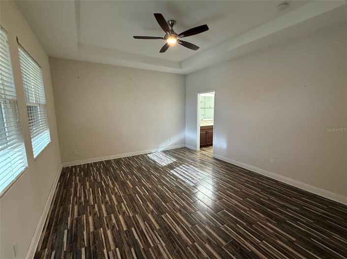 Image No.19-Propriété de 4 chambres à vendre à États-Unis