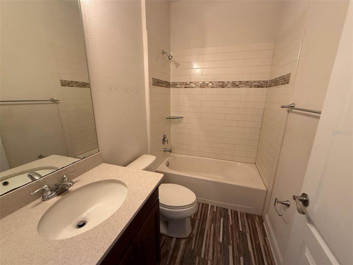 Image No.28-Propriété de 4 chambres à vendre à États-Unis