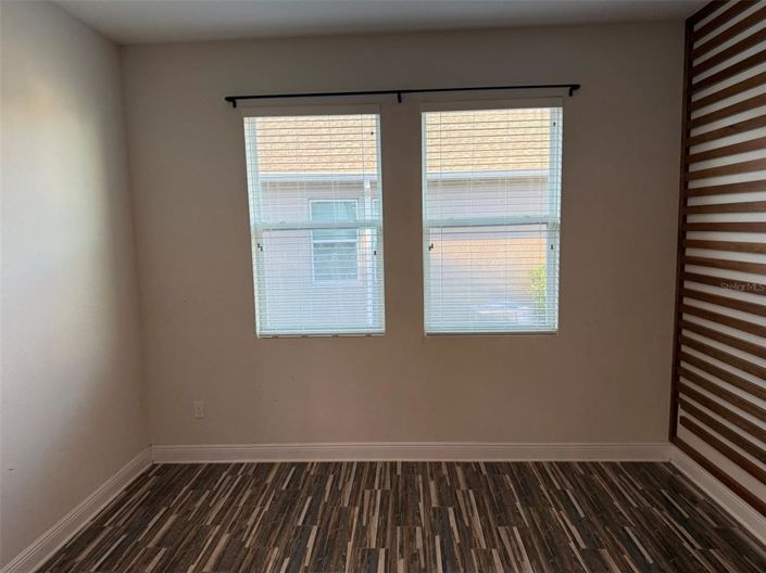 Image No.31-Propriété de 4 chambres à vendre à États-Unis