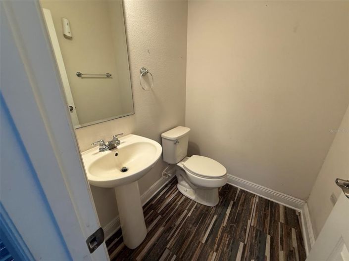 Image No.5-Propriété de 4 chambres à vendre à États-Unis