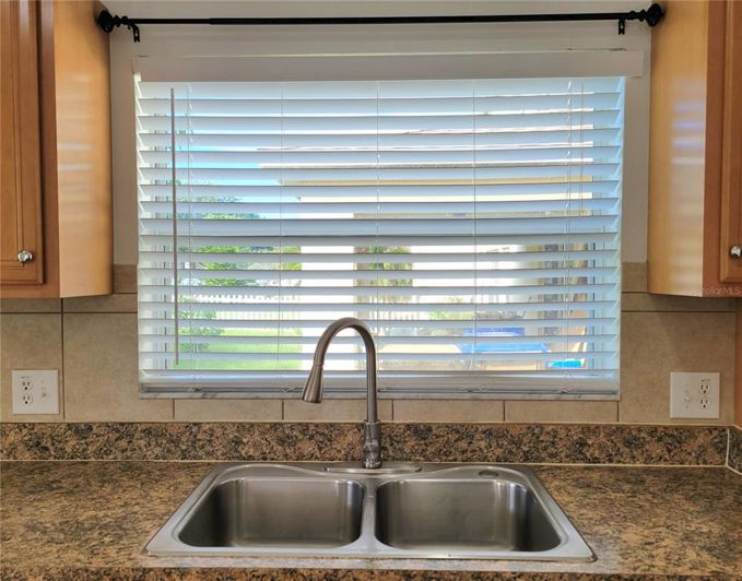 Image No.14-3 Bed Property for sale