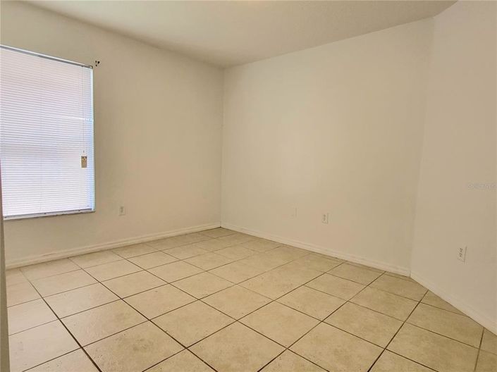 Image No.21-3 Bed Property for sale