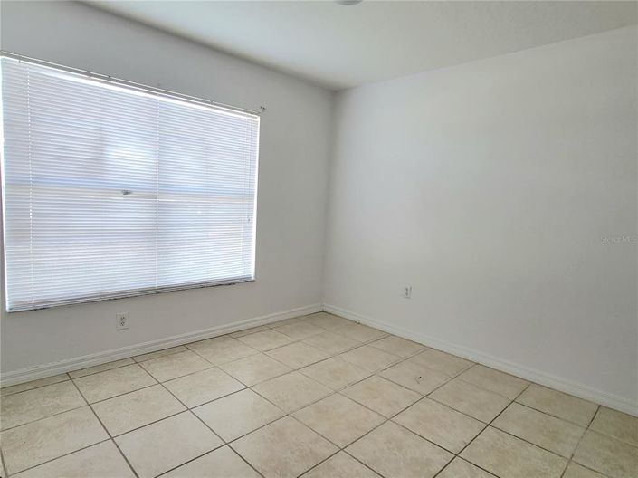 Image No.23-3 Bed Property for sale