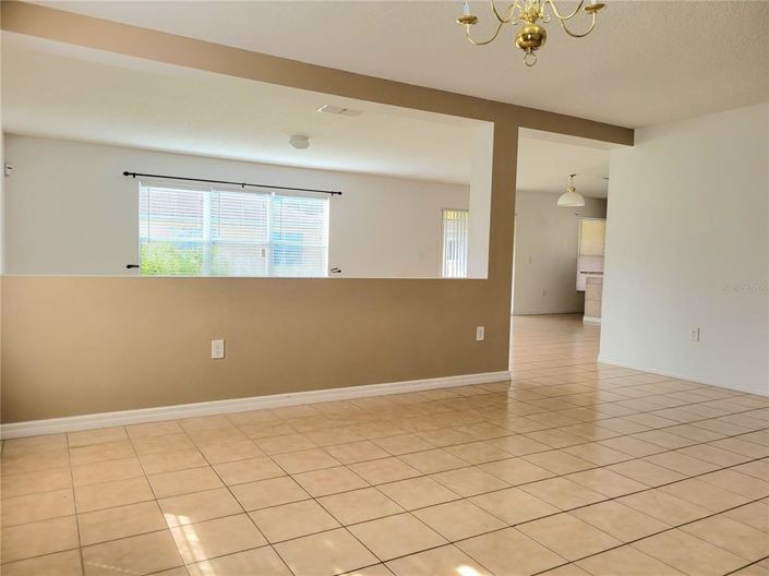 Image No.8-3 Bed Property for sale