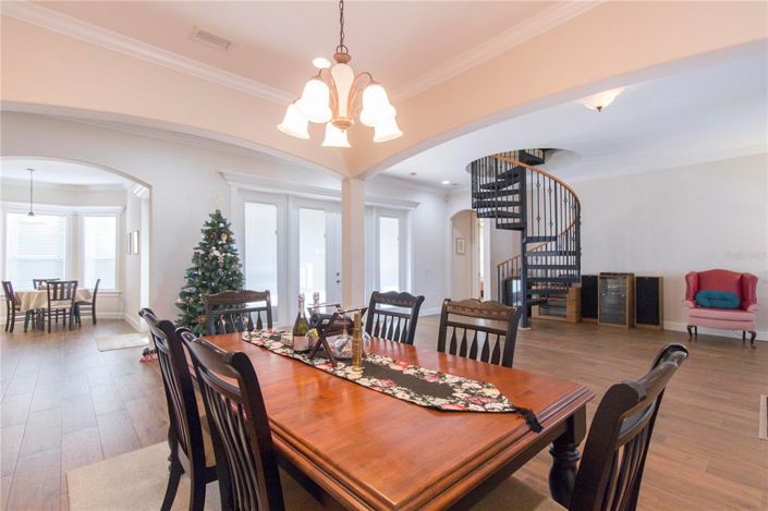 Image No.11-4 Bed House for sale