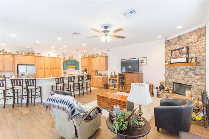 Image No.25-4 Bed House for sale