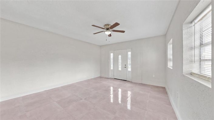 Image No.12-Propriété de 4 chambres à vendre à Kissimmee