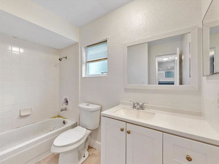 Image No.18-Propriété de 4 chambres à vendre à Kissimmee