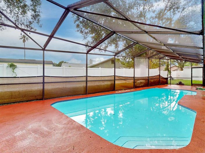 Image No.19-4 Bed House for sale