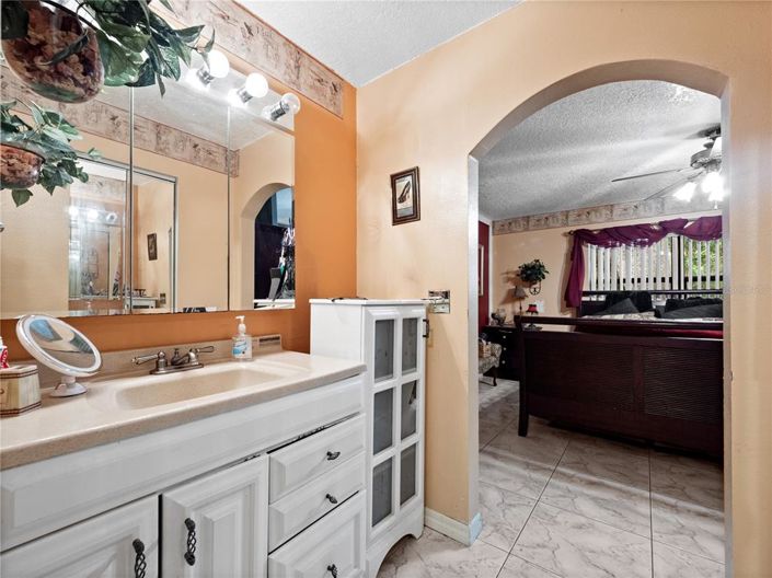 Image No.16-3 Bed Property for sale