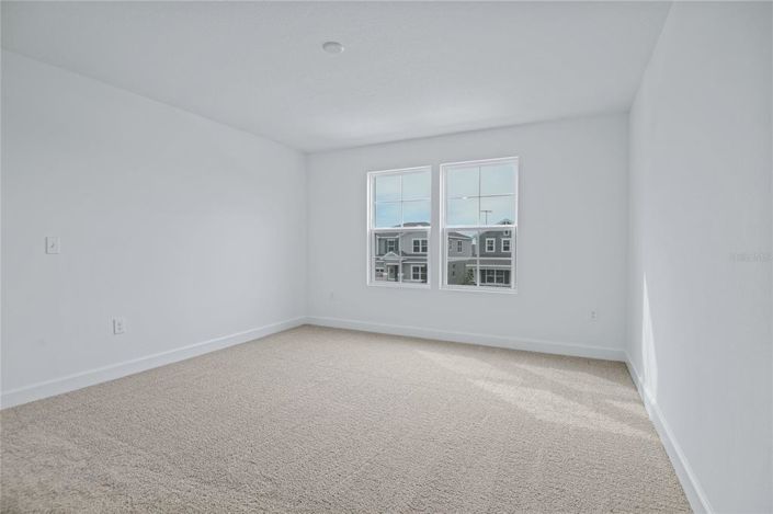 Image No.13-Propriété de 4 chambres à vendre à États-Unis