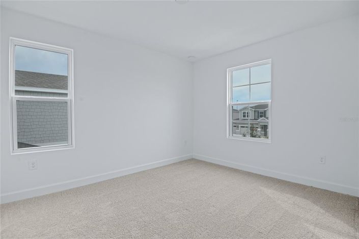 Image No.14-Propriété de 4 chambres à vendre à États-Unis