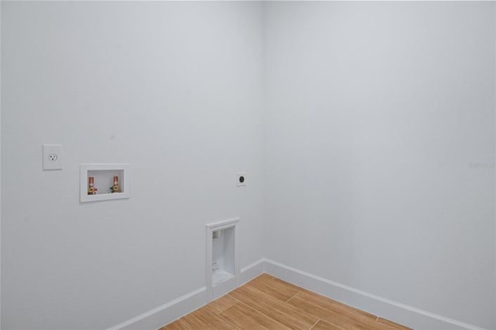 Image No.7-Propriété de 4 chambres à vendre à États-Unis