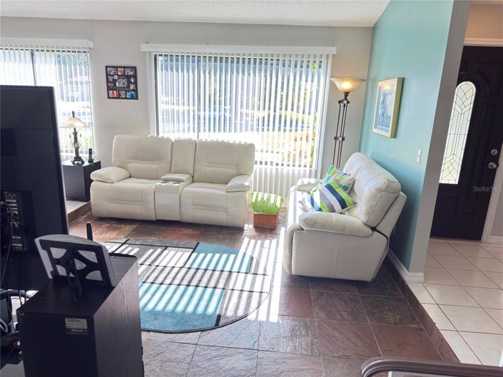 Image No.7-Propriété de 4 chambres à vendre à Kissimmee