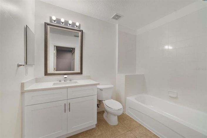 Image No.10-3 Bed Apartment for sale