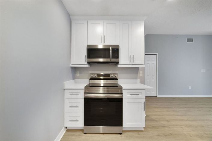 Image No.14-3 Bed Apartment for sale