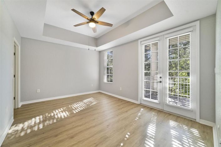 Image No.19-3 Bed Property for sale