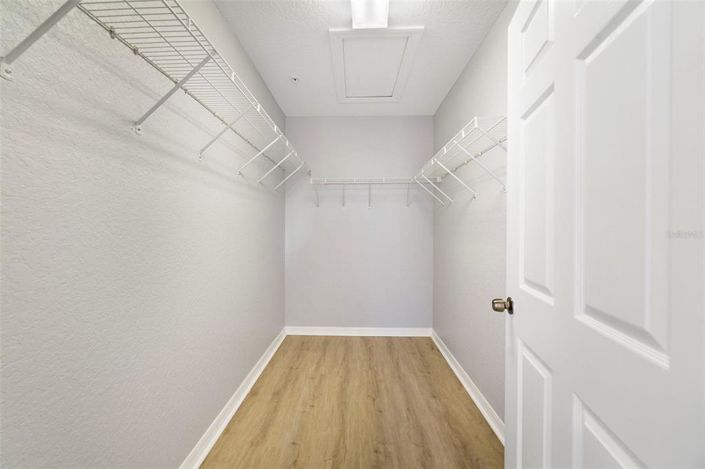 Image No.22-3 Bed Apartment for sale